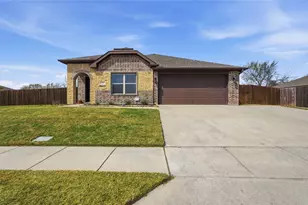543 Johnson Dr, Lavon, TX 75166 - Photo 2