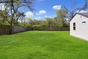 5544 Ranchero Ln, Dallas, TX 75236 - Photo 16