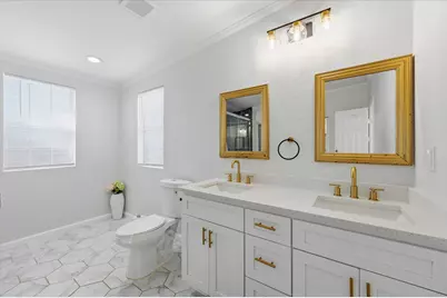 330 W Vinyard Road, Duncanville, TX 75137 - Photo 14