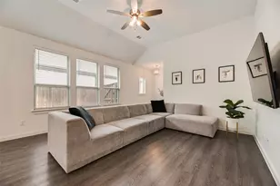 1321 Shire Dr, Aubrey, TX 76227 - Photo 10