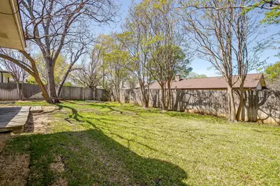 1001 Field Crest Court, Arlington, TX 76012 - Photo 34