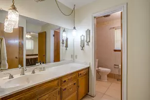 1001 Field Crest Ct, Arlington, TX 76012 - Photo 30