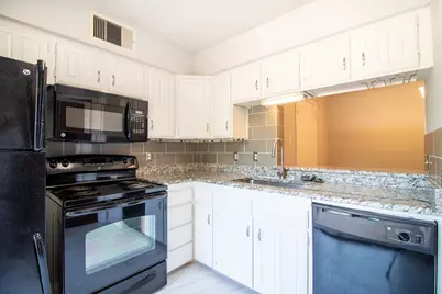 4777 Cedar Springs Road #4D, Dallas, TX 75219 - Photo 6