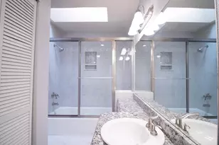 4777 Cedar Springs Rd, Dallas, TX 75219 - Photo 14