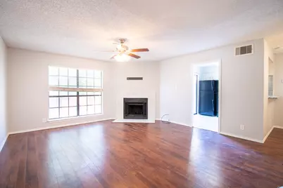 4777 Cedar Springs Road #4D, Dallas, TX 75219 - Photo 4