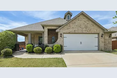 1811 Sunflower Drive, Glenn Heights, TX 75154 - Photo 1