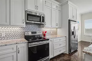 2425 S 16th St, Waco, TX 76706 - Photo 14