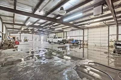 2305 N Main Street, Cleburne, TX 76033 - Photo 14