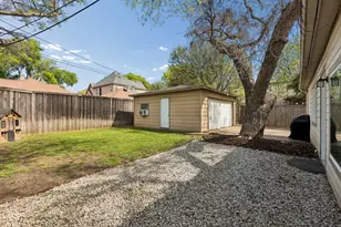 5715 Kenwood Ave, Dallas, TX 75206 - Photo 32