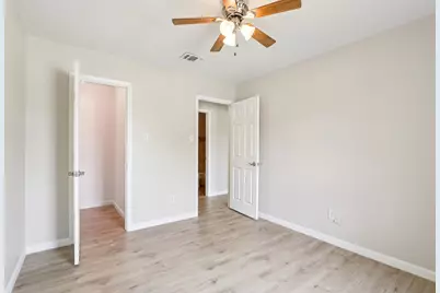 2132 Reverchon Drive, Arlington, TX 76017 - Photo 28