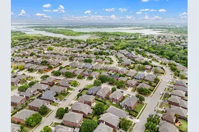 2778 Safe Harbor Drive, Lewisville, TX 75056 - Photo 6