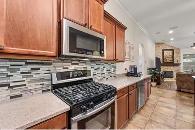 2778 Safe Harbor Drive, Lewisville, TX 75056 - Photo 10