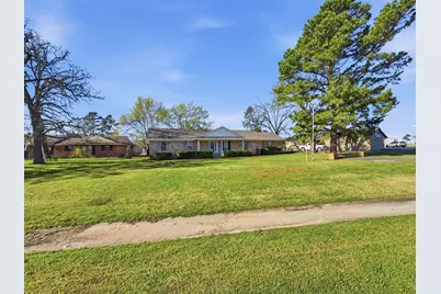312 Charlie Drive, Whitesboro, TX 76273 - Photo 12