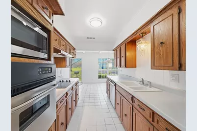 312 Charlie Drive, Whitesboro, TX 76273 - Photo 16