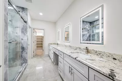 1102 Fort Worth St Street, Grand Prairie, TX 75050 - Photo 24