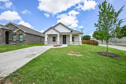 1102 Fort Worth Street, Grand Prairie, TX 75050 - Photo 2