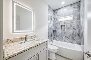 1102 Fort Worth St, Grand Prairie, TX 75050 - Photo 8