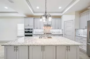 1102 Fort Worth St, Grand Prairie, TX 75050 - Photo 12