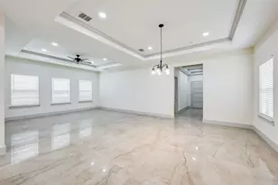 1102 Fort Worth St, Grand Prairie, TX 75050 - Photo 16