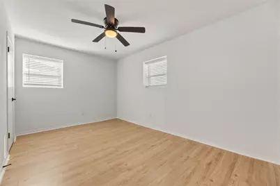 203 Red Bird Court, Cleburne, TX 76058 - Photo 20