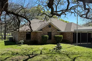 149 Oak Ln, East Tawakoni, TX 75472 - Photo 1