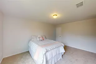 523 Zachum Dr, Arlington, TX 76002 - Photo 20