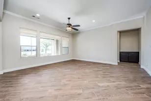 11901 Southerland Dr, Denton, TX 76207 - Photo 12