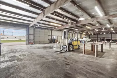 2309 N Main Street, Cleburne, TX 76033 - Photo 12