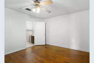 4402 Colony Road A, Granbury, TX 76048 - Photo 8