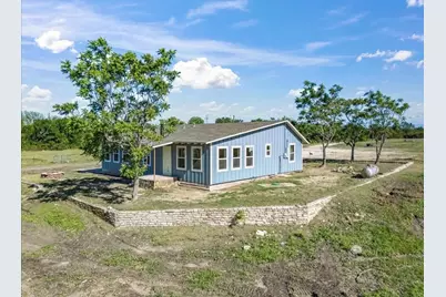 4402 Colony Road A, Granbury, TX 76048 - Photo 4