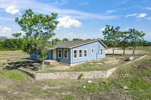 4402 Colony Road A, Granbury, TX 76048 - Photo 4