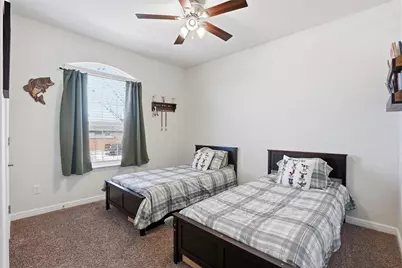 1502 Livermore Lane, Cleburne, TX 76033 - Photo 18