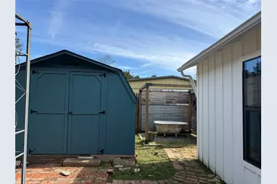 122 Tobacco Road, Whitney, TX 76692 - Photo 32