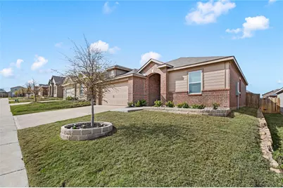 7621 Duck Bay Road, Fort Worth, TX 76120 - Photo 4