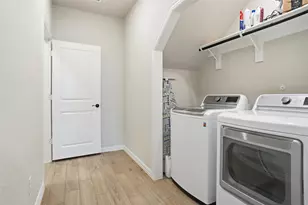 409 Monarch Wy, Justin, TX 76247 - Photo 20