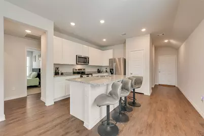 1117 Takeoff Avenue, Fort Worth, TX 76131 - Photo 4