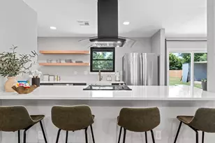 1190 Greenwood Ln, Waco, TX 76705 - Photo 8