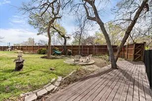 2800 Springbranch Ct, Grapevine, TX 76051 - Photo 36