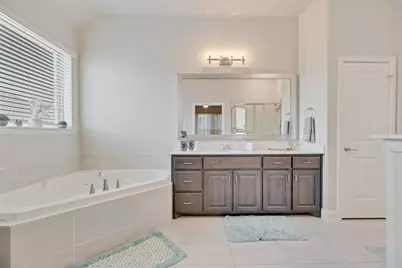 643 Woodridge Drive, Oak Point, TX 75068 - Photo 18