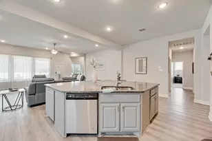 643 Woodridge Dr, Oak Point, TX 75068 - Photo 10