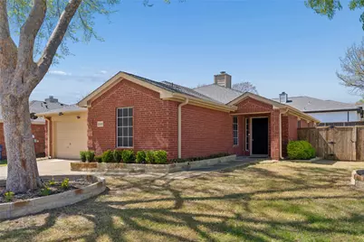 2305 Highridge Drive, McKinney, TX 75071 - Photo 2