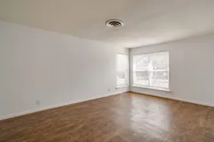 2020 Crestridge St, Stephenville, TX 76401 - Photo 6