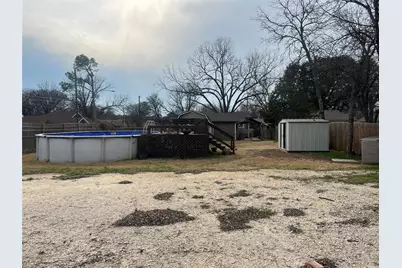 104 Dixon Street, Cleburne, TX 76033 - Photo 30