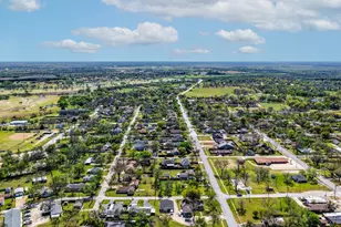 201 S 4th St, Crandall, TX 75114 - Photo 6