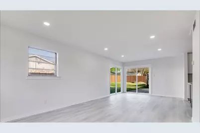 8435 Birchcroft Drive, Dallas, TX 75243 - Photo 4