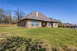 143 Wrigley Dr, Springtown, TX 76082 - Photo 38