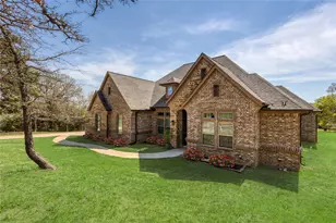 143 Wrigley Dr, Springtown, TX 76082 - Photo 10
