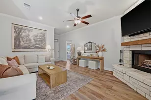 635 Nolan Dr, Sherman, TX 75092 - Photo 6