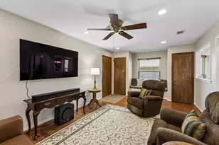 1718 Paxton Dr, Carrollton, TX 75007 - Photo 16