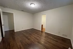 120 Shadybrook Dr, DeSoto, TX 75115 - Photo 18